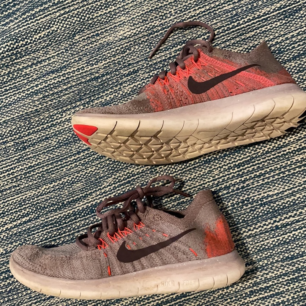 Nike Free Running Shoes - Picture 4 of 4